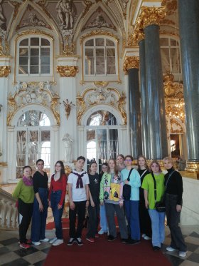 С 30 апреля по 3 мая состоялась музейная практика в Петербурге для учащихся предвыпускного класса